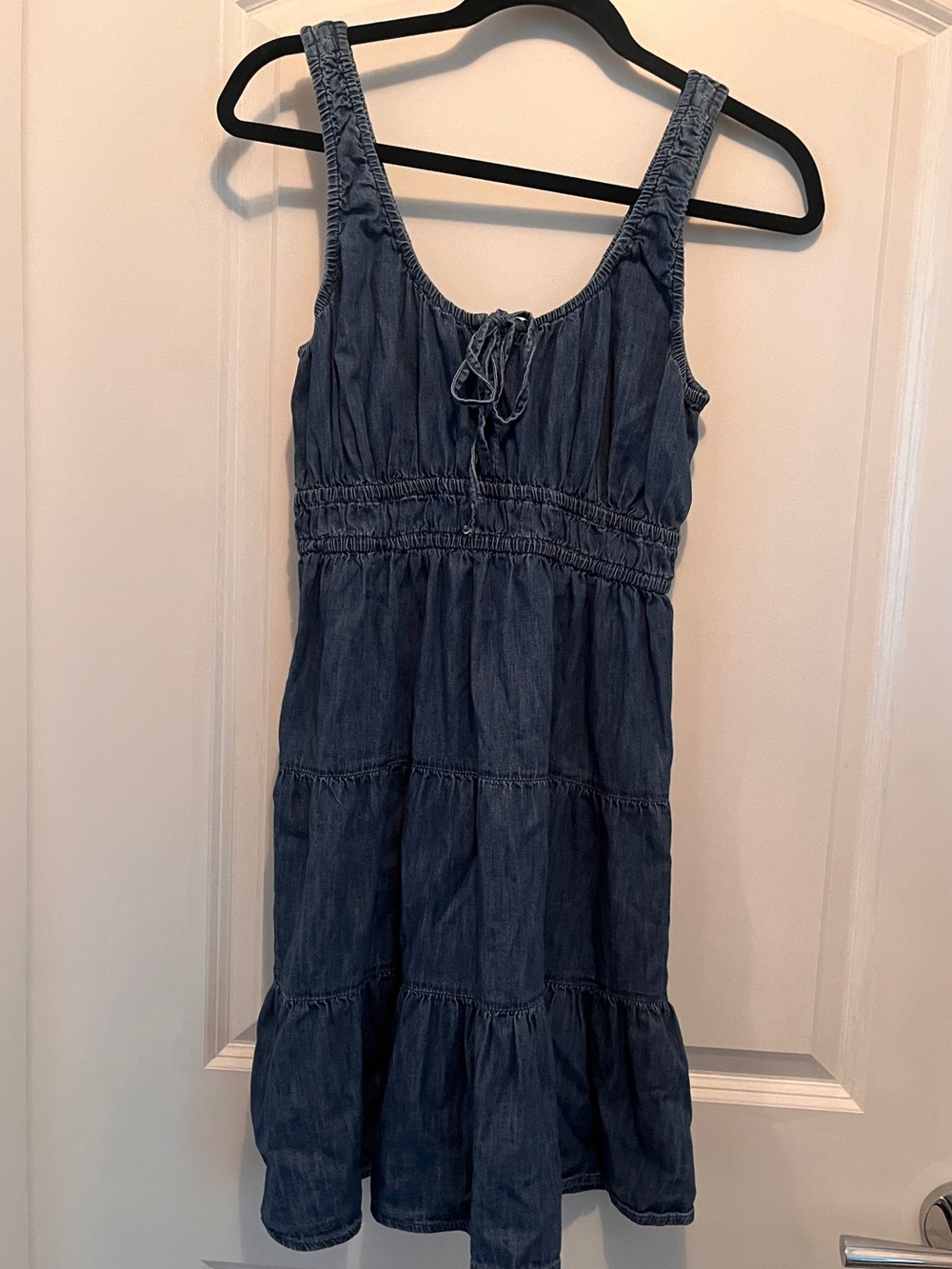 GAP Women’s Organic Cotton Denim Tiered Mini Dress - size M